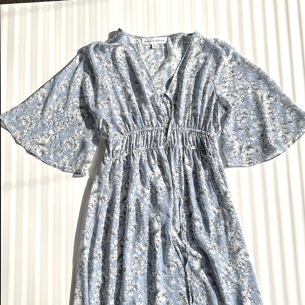 Emma & Michele gathered empire waist, bell sleeves, slits, tie&buttons